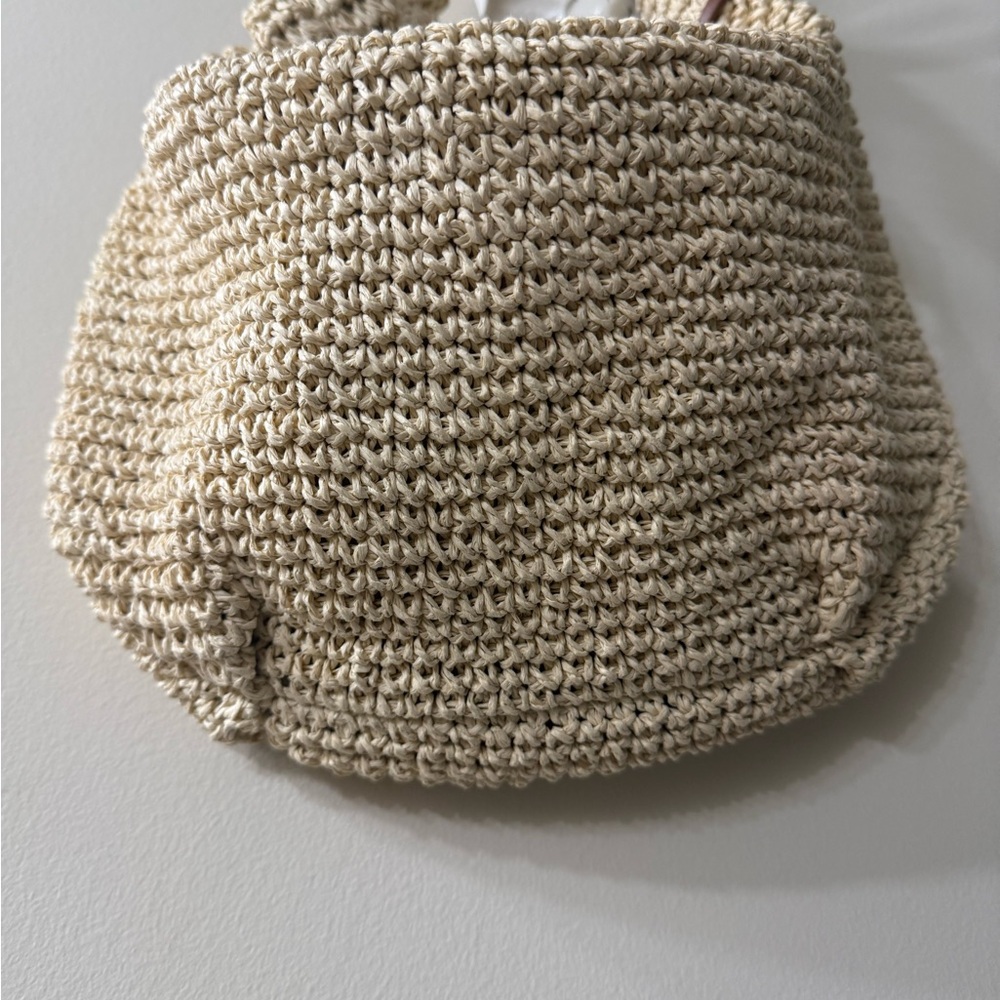 BTB Los Angeles Straw Raffia Lucia Knotted Hobo Bag - Picture 3 of 10